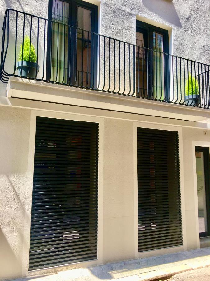 Loft De Diseno Con Balcon Leilighet Figueres  Eksteriør bilde