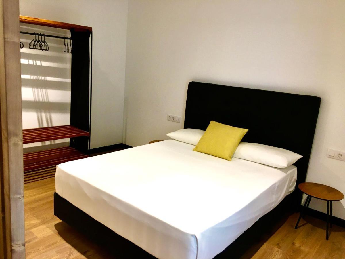 Loft De Diseno Con Balcon Leilighet Figueres  Eksteriør bilde